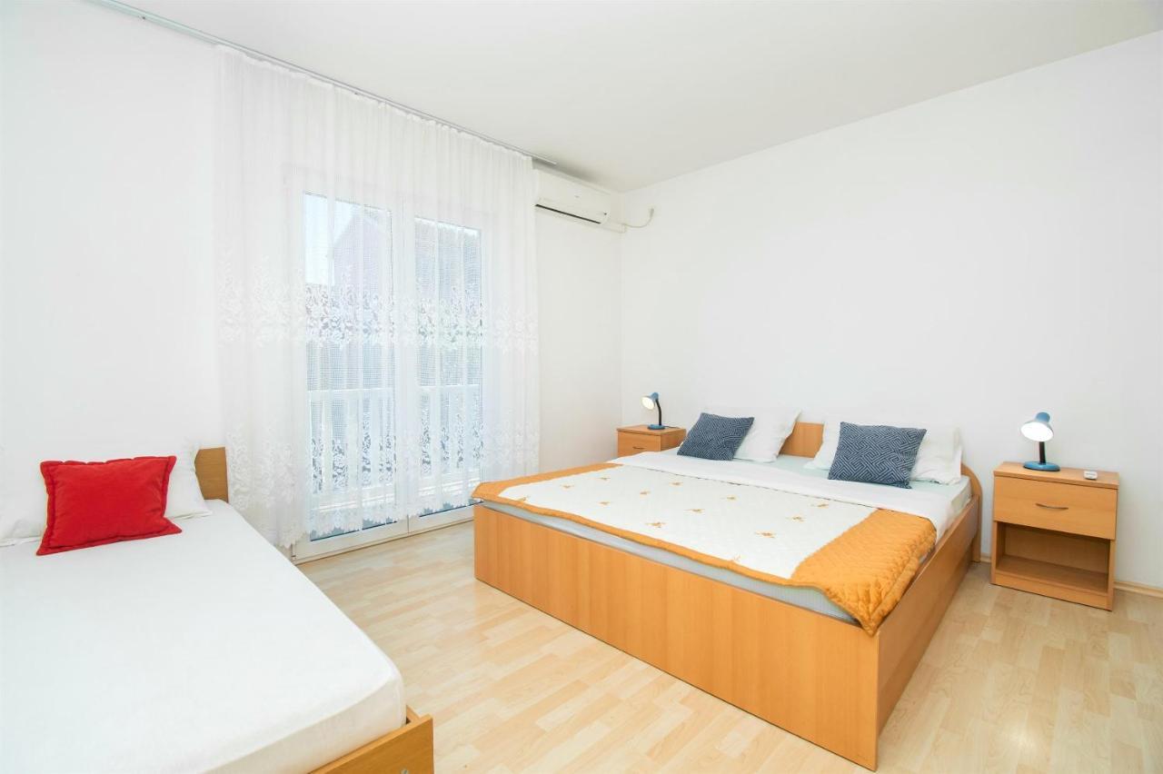 Apartment Mijo Vodice Eksteriør bilde